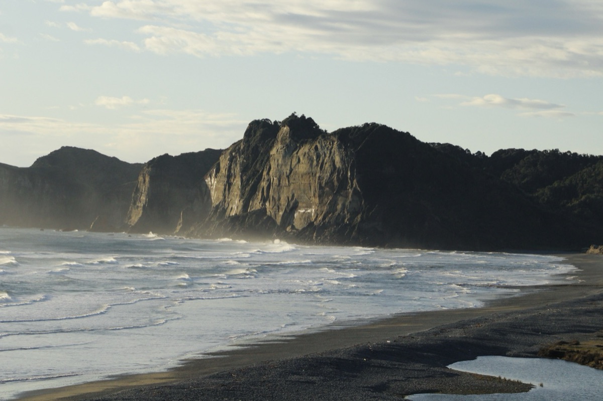 Muelle del Tiempo en Chiloé, mirador sobre el canal